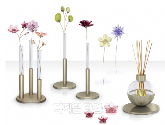 스와로브스키 2021 SS홈 컬렉션 가든 테일. 카카오커머스 제공